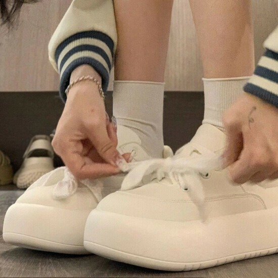 熱賣厚底防滑板鞋【白色】【35-40碼】（下單後請聯絡客服確認發貨尺碼）