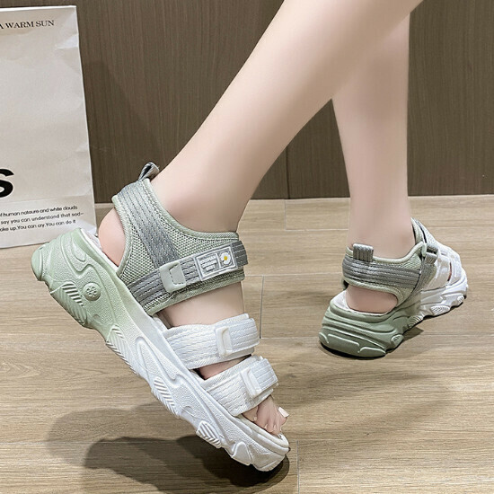 熱賣休閒沙灘涼鞋【綠色】【35-40碼】（下單後請聯絡客服確認發貨尺碼）