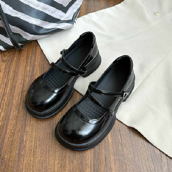 熱賣英倫風單鞋【亮黑】【35-40碼】(下單後請聯絡客服確認發貨尺碼)