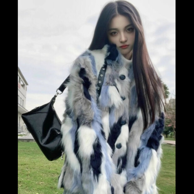 Hot Selling Plush Jacket [White Blue] Sizes [S-XL] [Please contact customer service to confirm the delivery size after placing the order]