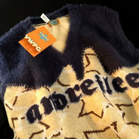 Hot selling star jacquard vest sweater [apricot color] [S-XL size] (please contact customer service to confirm the delivery size after placing the order)