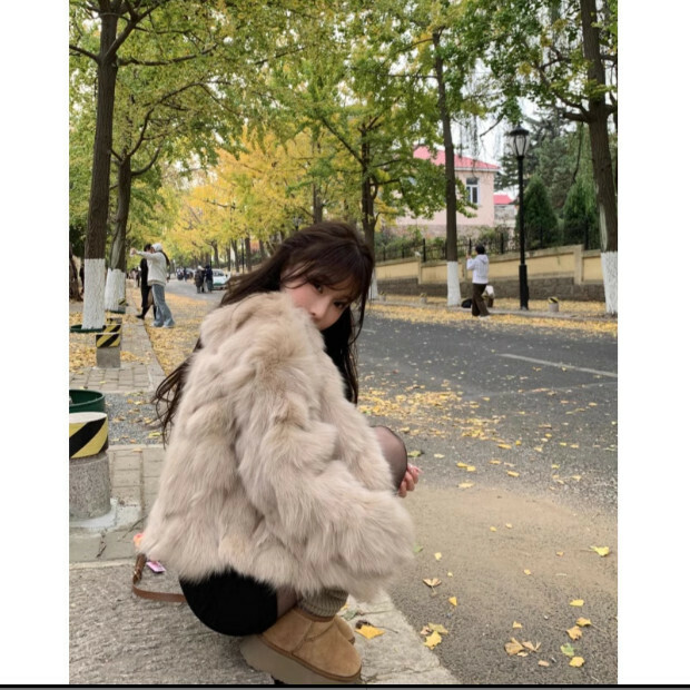Hot Selling Fur Jacket Women's Short [Milk Tea] Sizes [S - XL] [Please contact customer service to confirm the delivery size after placing the order]