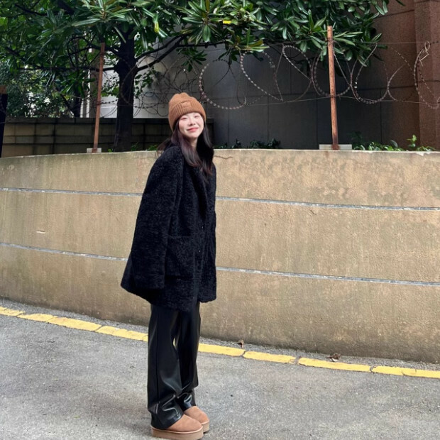Hot selling woolen jacket [black] sizes [S to XL] [please contact customer service to confirm the delivery size after placing the order]