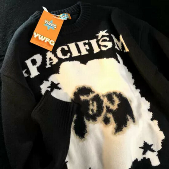 Hot selling plush cartoon loose sweater [black] [S-XL size] (please contact customer service to confirm the delivery size after placing the order)