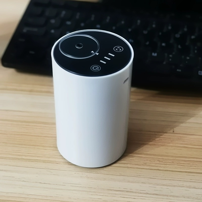 Rechargeable Aroma Diffuser 充電式精油擴香儀（白/黑)