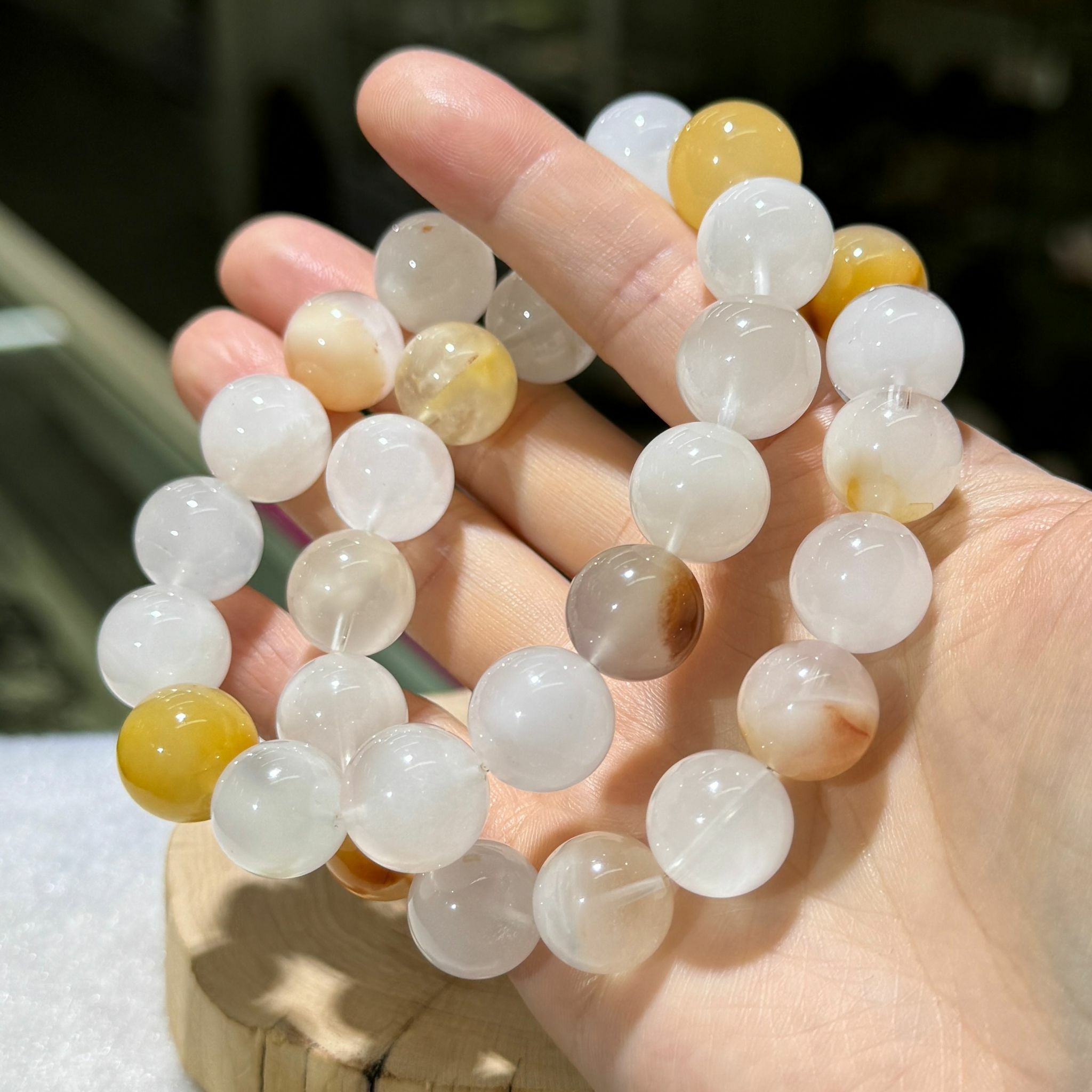 大m💫彩兔毛手串 13 mm +/-