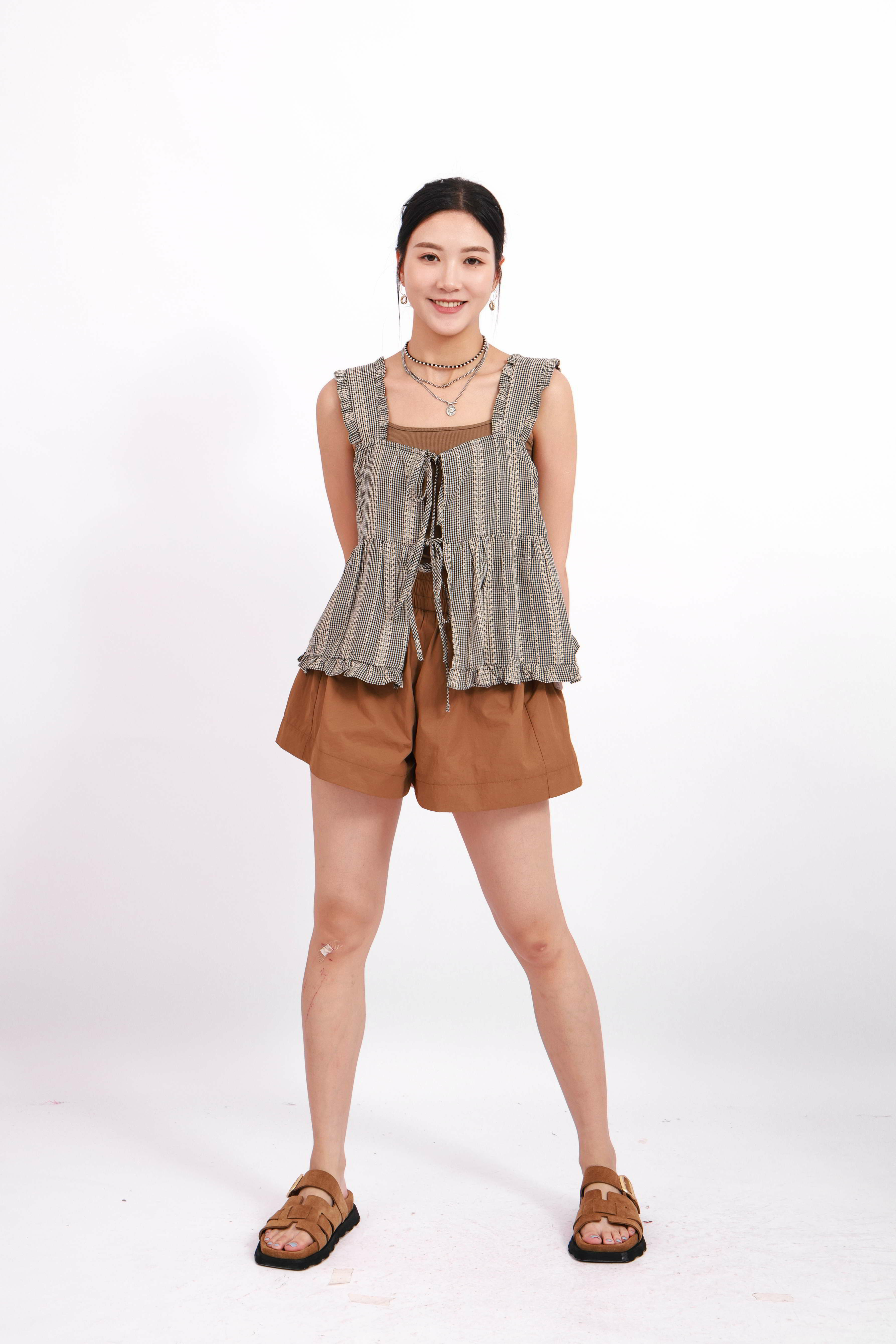 開胸綁繩細格娃娃背心 (現貨款式）