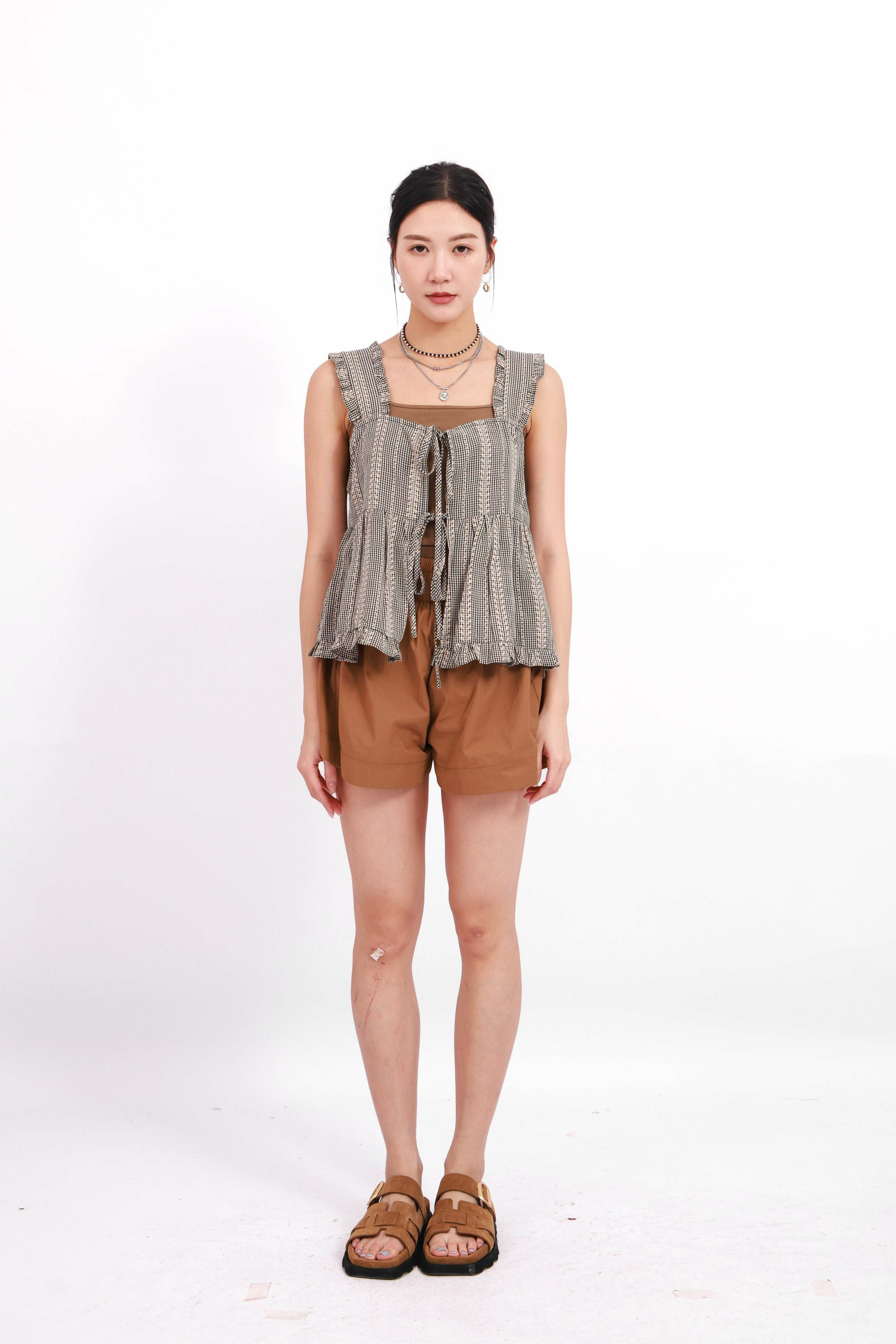 開胸綁繩細格娃娃背心 (現貨款式）