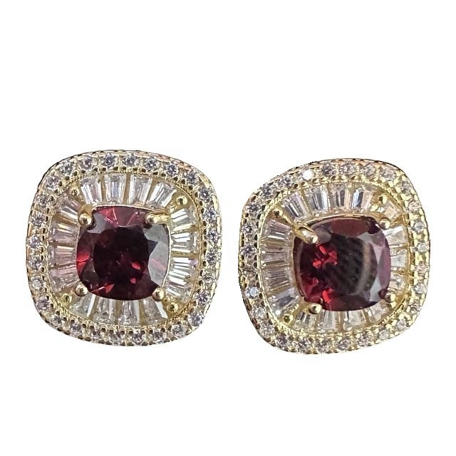 T150紅寶石榴石滿T鑽耳環