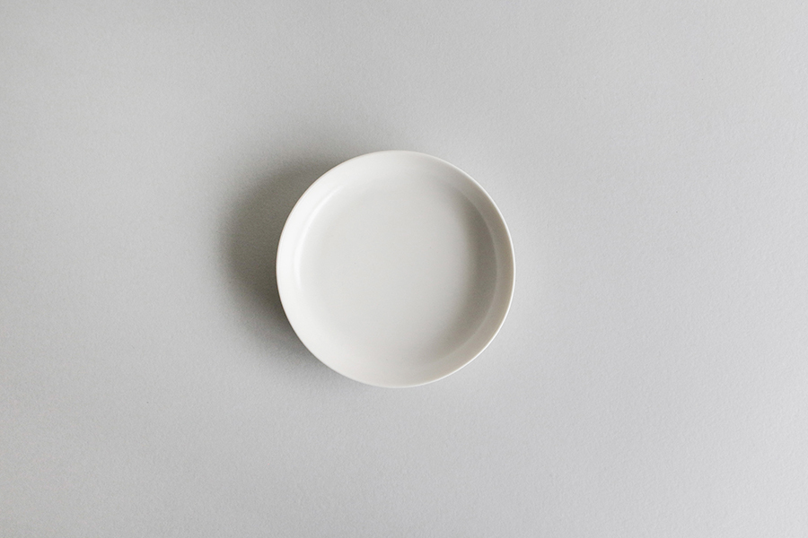 yumiko iihoshi porcelain - RelRABO series 圓盤M / 恬靜白