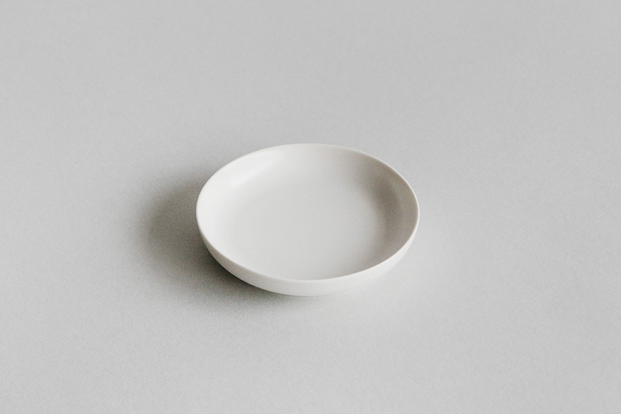 yumiko iihoshi porcelain - RelRABO series 圓盤M / 恬靜白