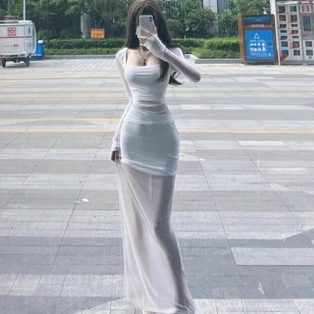 Hot Selling Two-piece Set [White Set] Sizes [S-XL] [Please contact customer service to confirm the delivery size after placing the order]