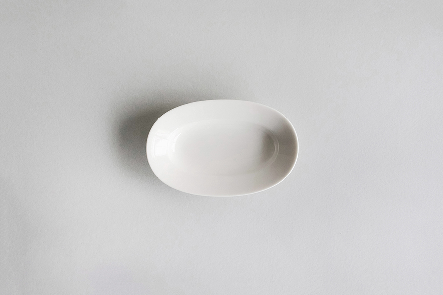 yumiko iihoshi porcelain - Oval plate橢圓盤/ SS / 露珠白(亮面)