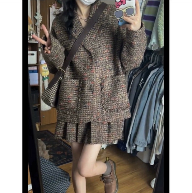 Hot selling small fragrant style suit jacket [brown jacket] size [S size - XL size] [please contact customer service after placing the order to confirm the delivery size]