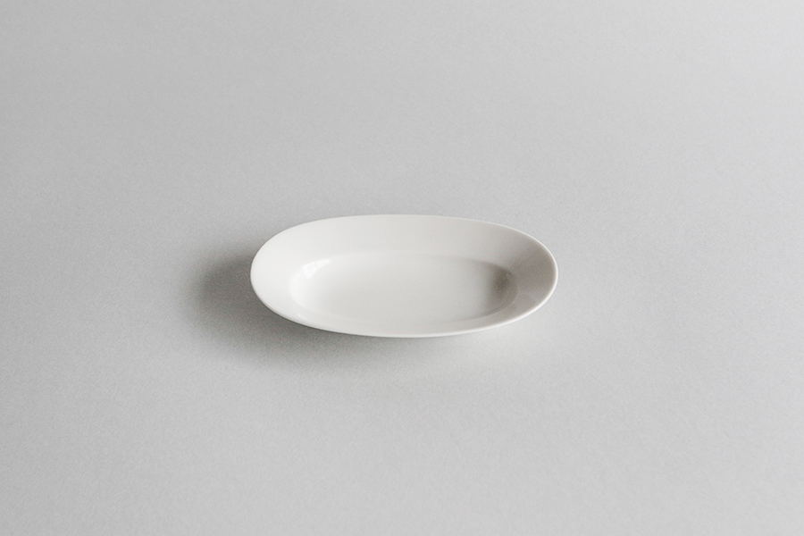 yumiko iihoshi porcelain - Oval plate橢圓盤/ S / 露珠白(亮面)