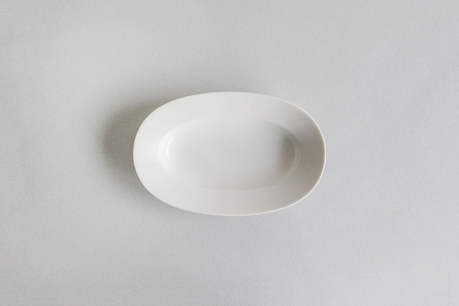 yumiko iihoshi porcelain - Oval plate橢圓盤/ S / 百合白(霧面)