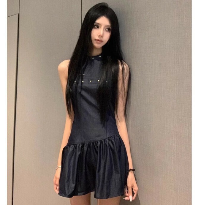 熱賣無袖露肩連衣裙【牛仔藍】尺碼【S碼—XL碼】【下單後請聯絡客服確認發貨尺碼】