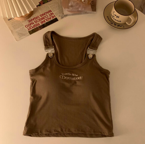 Summer knitted vest with chest pad (coffee color) [one size]