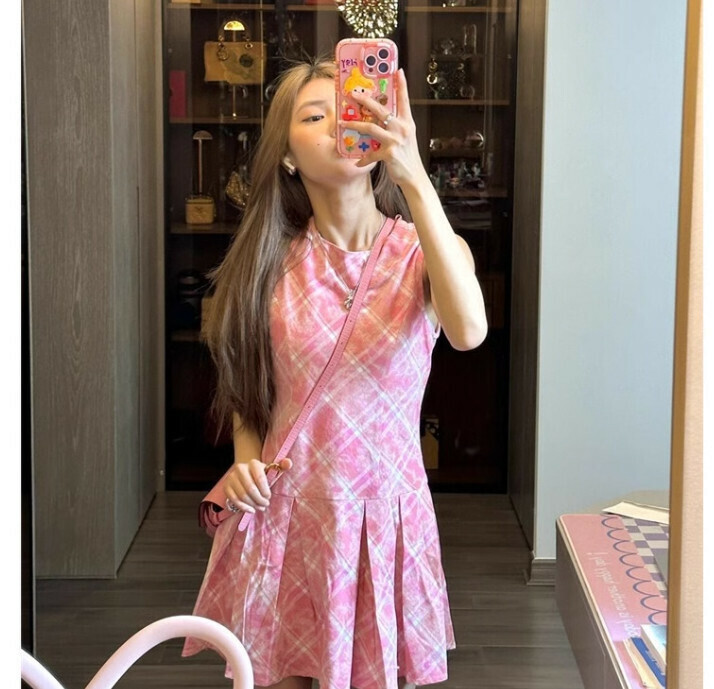 熱賣顯瘦背心短裙【做舊粉】尺碼【S碼—XL碼】【下單後請聯絡客服確認發貨尺碼】