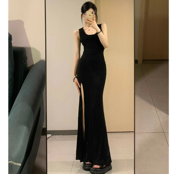 Hot Selling Slit Long Hip Skirt [Black] Sizes [S-XL] [Please contact customer service to confirm the delivery size after placing the order]