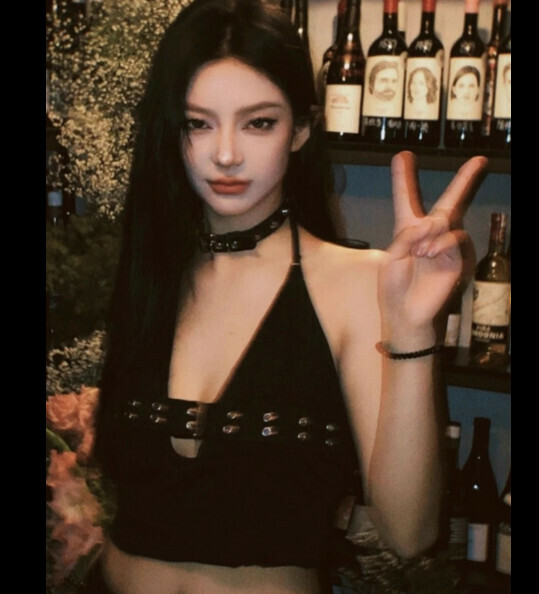 Hot Selling Halter Vest [Black] Sizes [S-XL] [Please contact customer service to confirm the delivery size after placing the order]