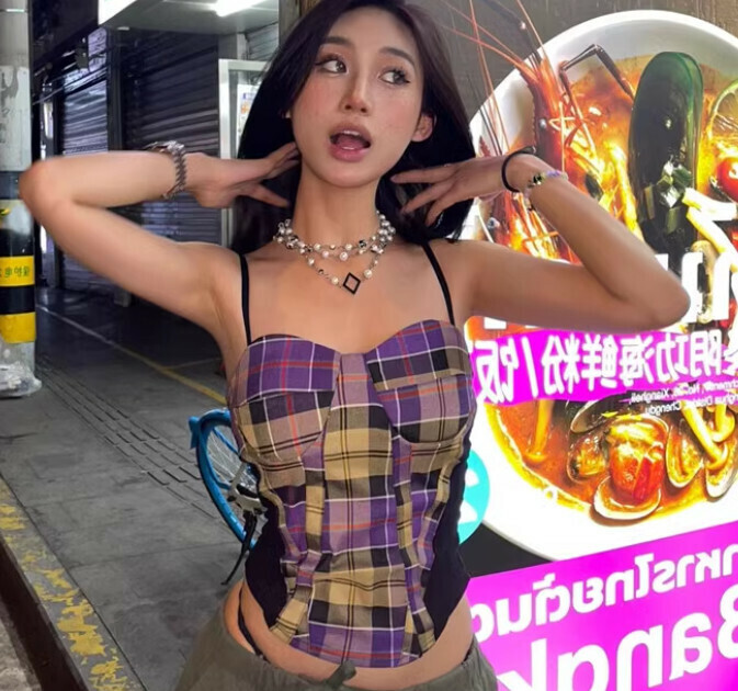 Hot Selling Plaid Camisole [Platform] Sizes [S-XL] [Please contact customer service to confirm the delivery size after placing the order]