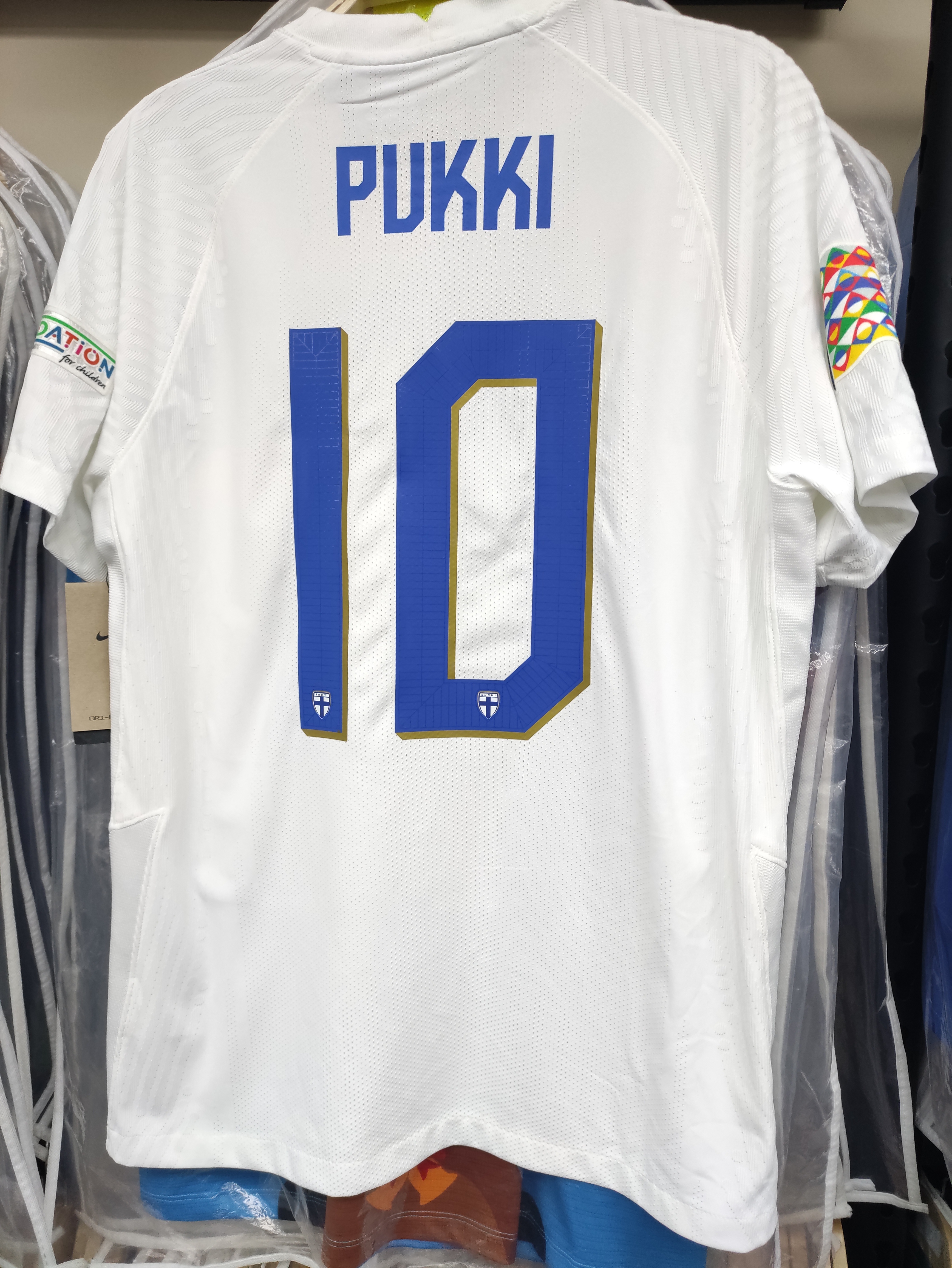 2022芬蘭主場球員版球衣