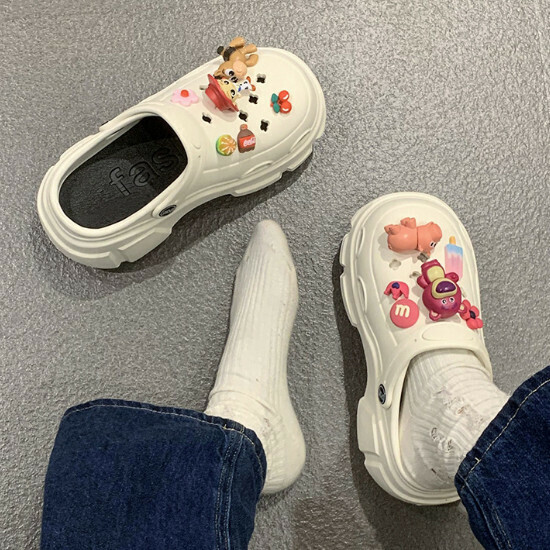 熱賣軟底洞洞拖鞋【白色】【36-40碼】（下單後請聯絡客服確認發貨尺碼）