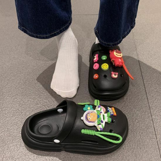 熱賣厚底洞洞拖鞋【黑色】【35-40碼】（下單後請聯絡客服確認發貨尺碼）