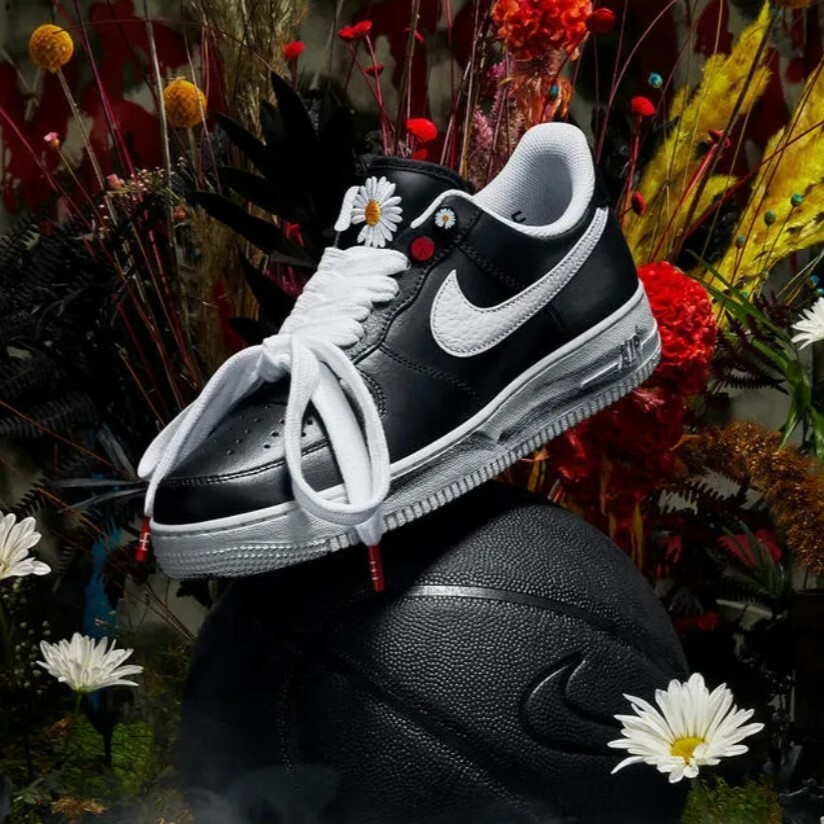 PEACEMINUSONE x Nike Air Force 1 "PMO" 權志龍 GD 聯名 小雛菊 反系鞋帶 黑色 AQ3692001