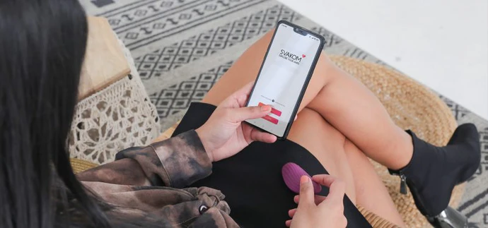 Svakom - Edeny APP控制陰蒂震動器 紫色