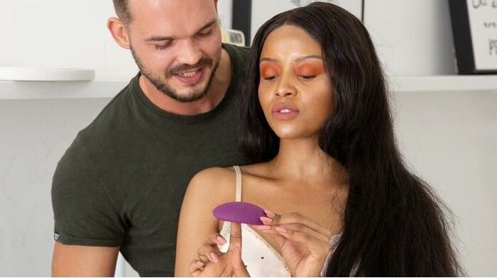 Svakom - Edeny APP控制陰蒂震動器 紫色