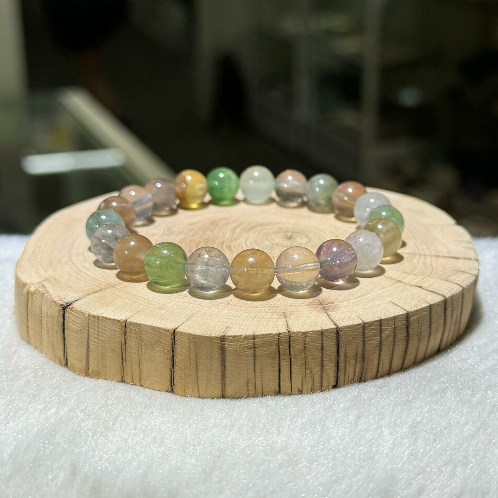 彩螢石手串 9 mm +/-