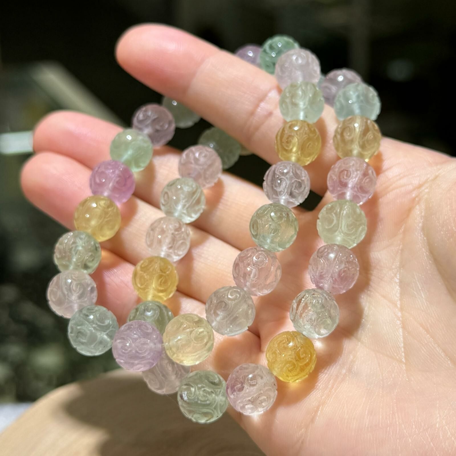 彩螢石迴紋手串 9.5 mm +/-