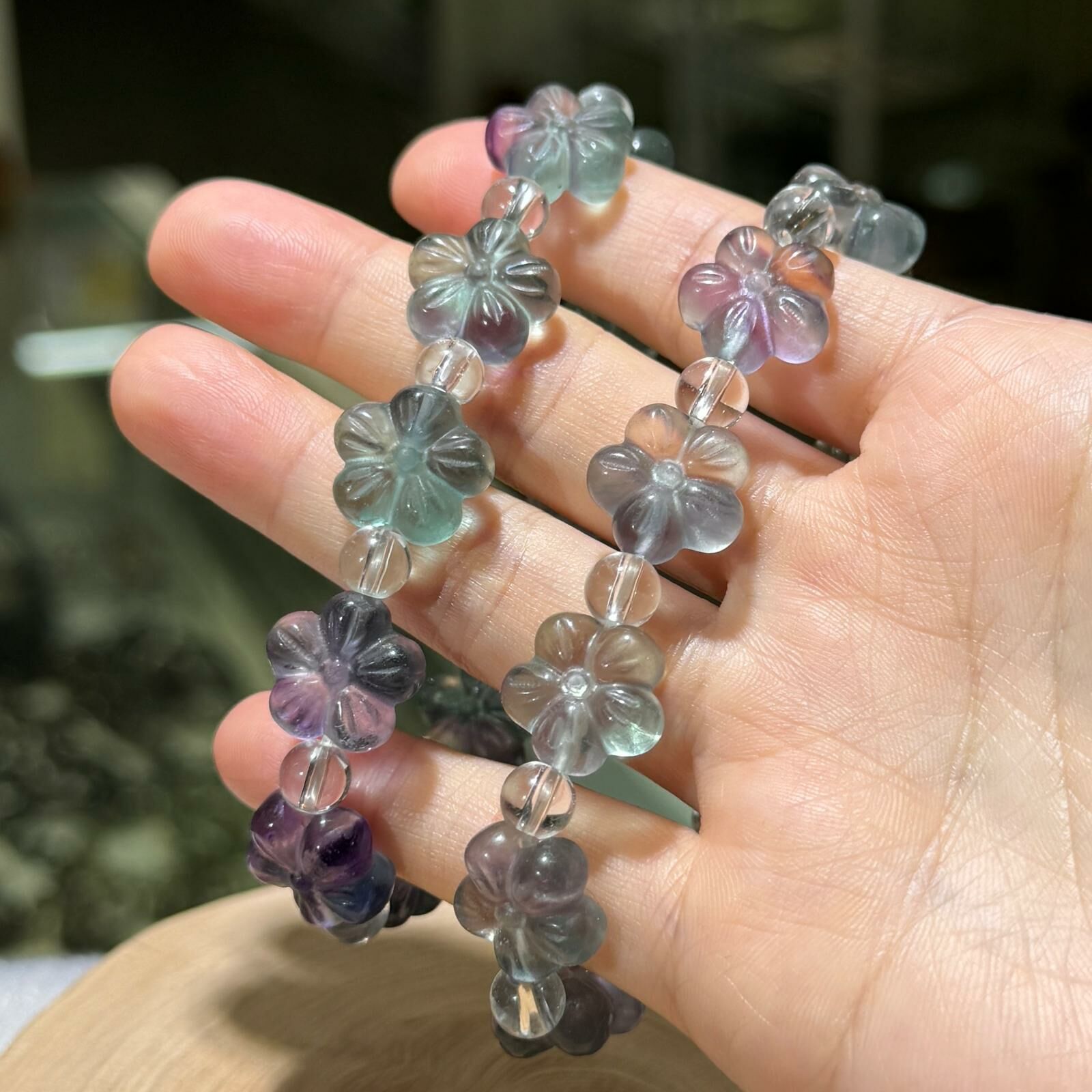 紫綠螢石花形手串 13.5 mm +/-