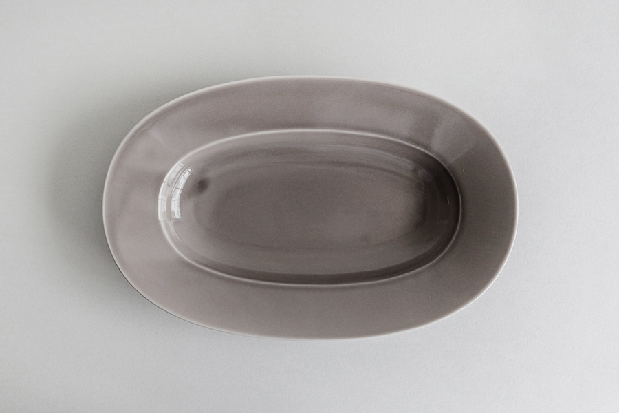yumiko iihoshi-Oval plate(L) 薄霧米