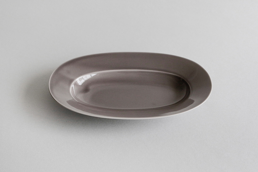 yumiko iihoshi-Oval plate(L) 薄霧米