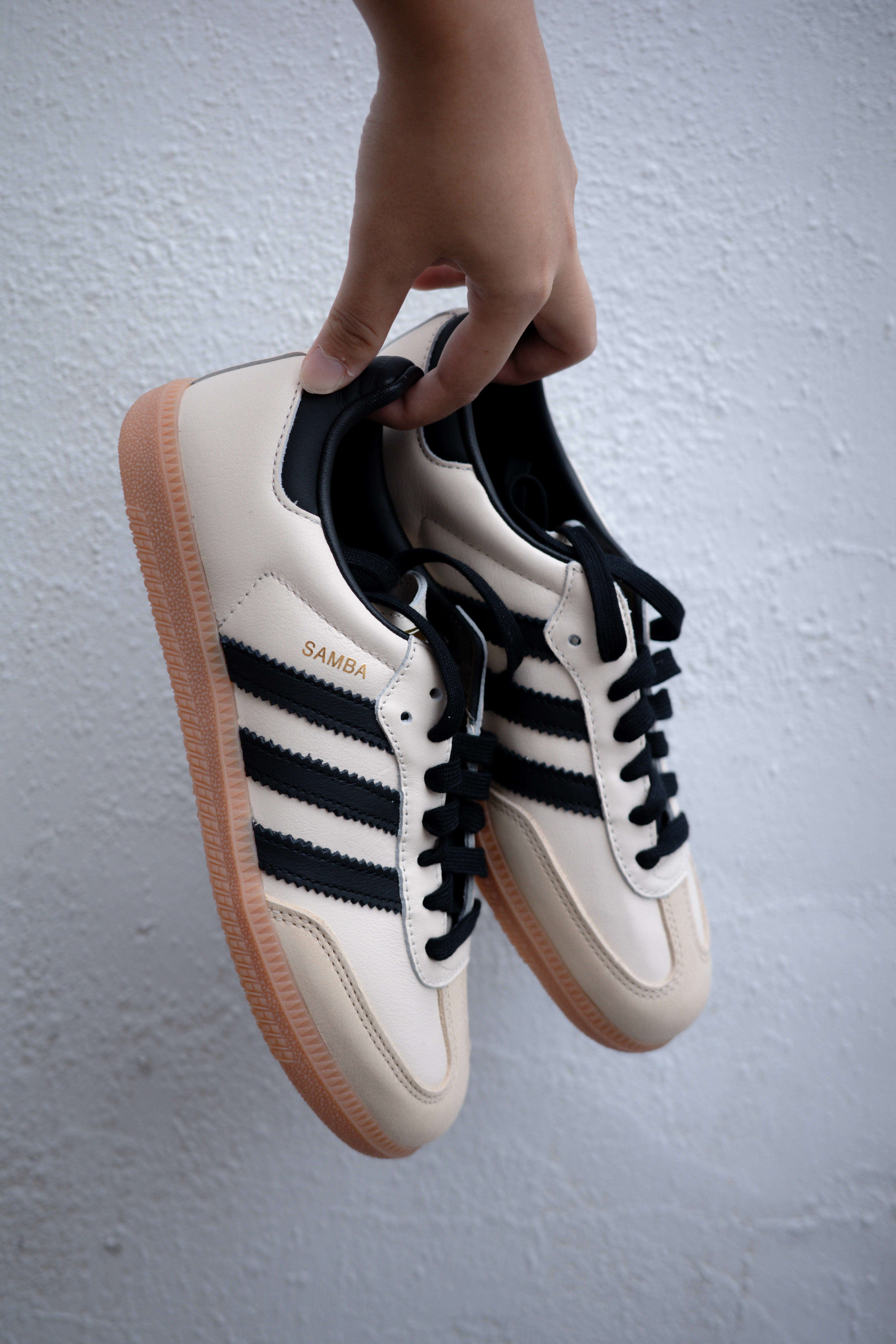 adidas originals SAMBA OG 奶油 黑金 復古 德訓鞋 皮革焦糖底 女鞋  ID0478