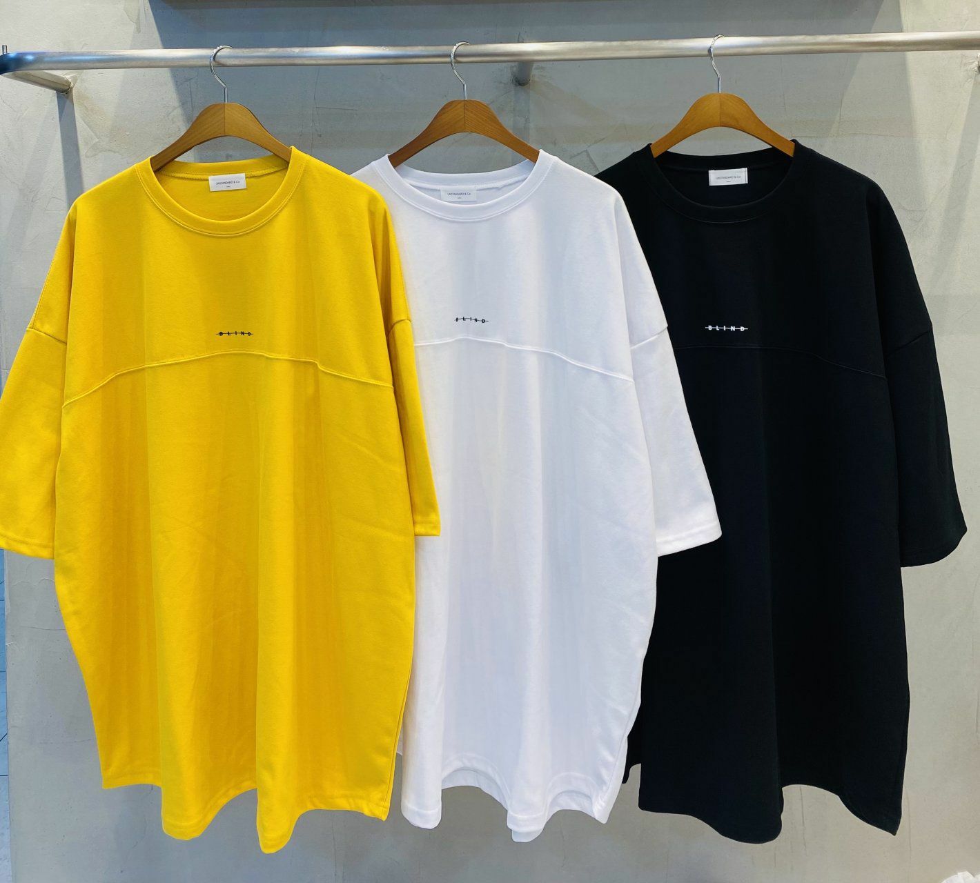 OverSize圖案英文字短袖Tee UNSTANDARD-082T