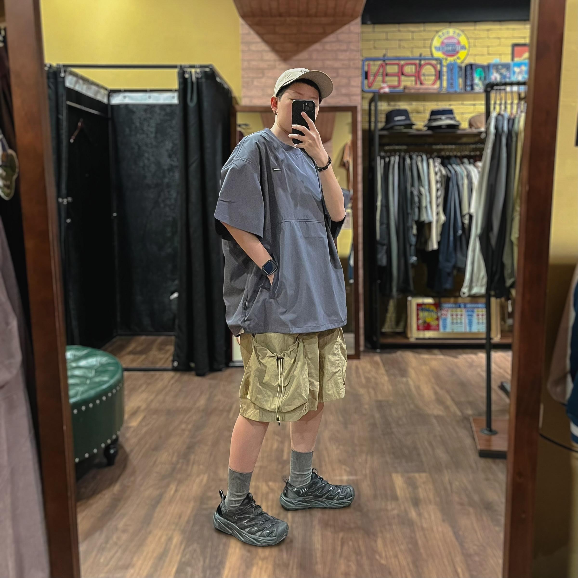 涼感抗皺拉鍊口袋短TEE