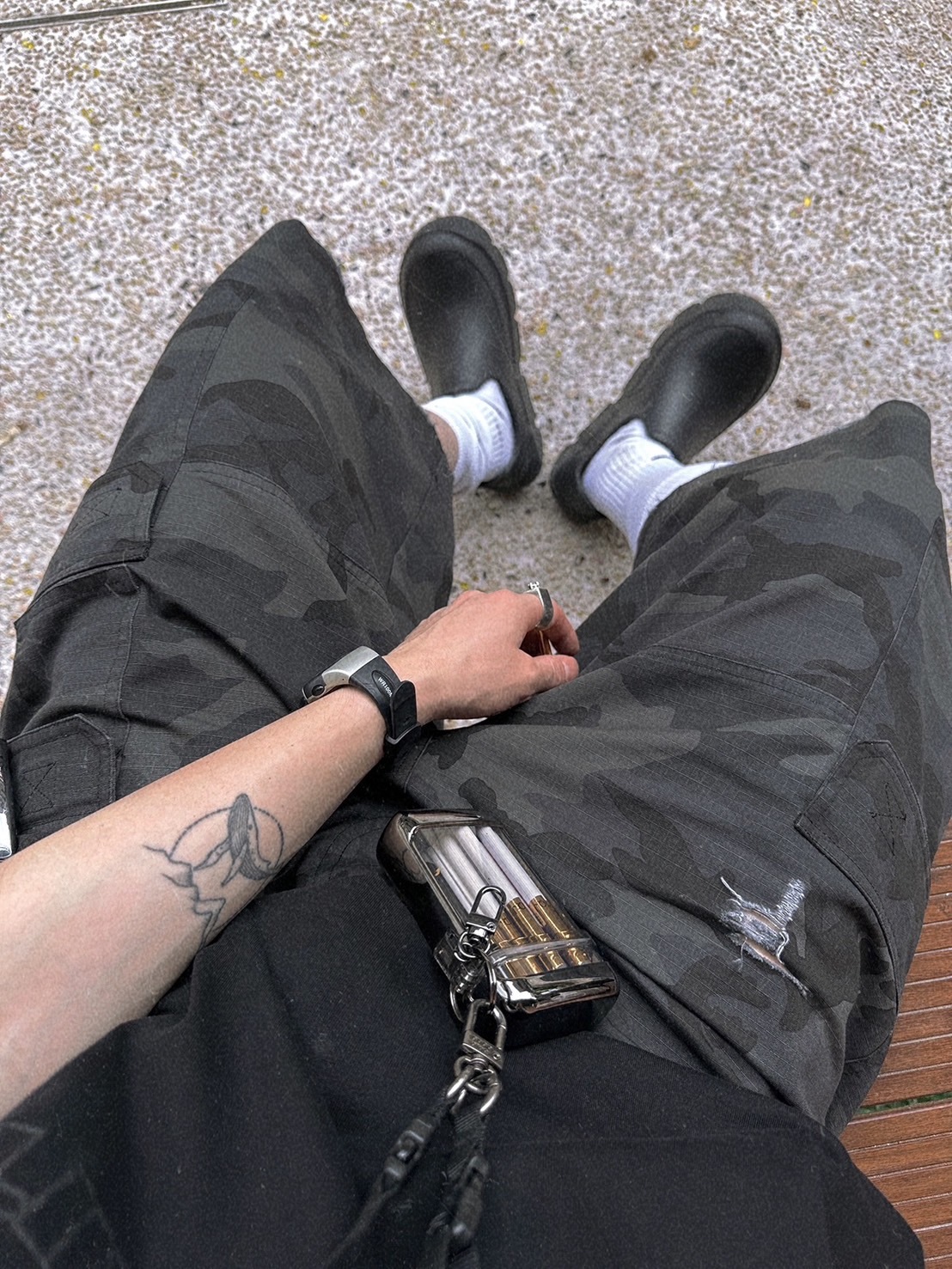 Aurocean 深灰暗紋迷彩工裝六分褲