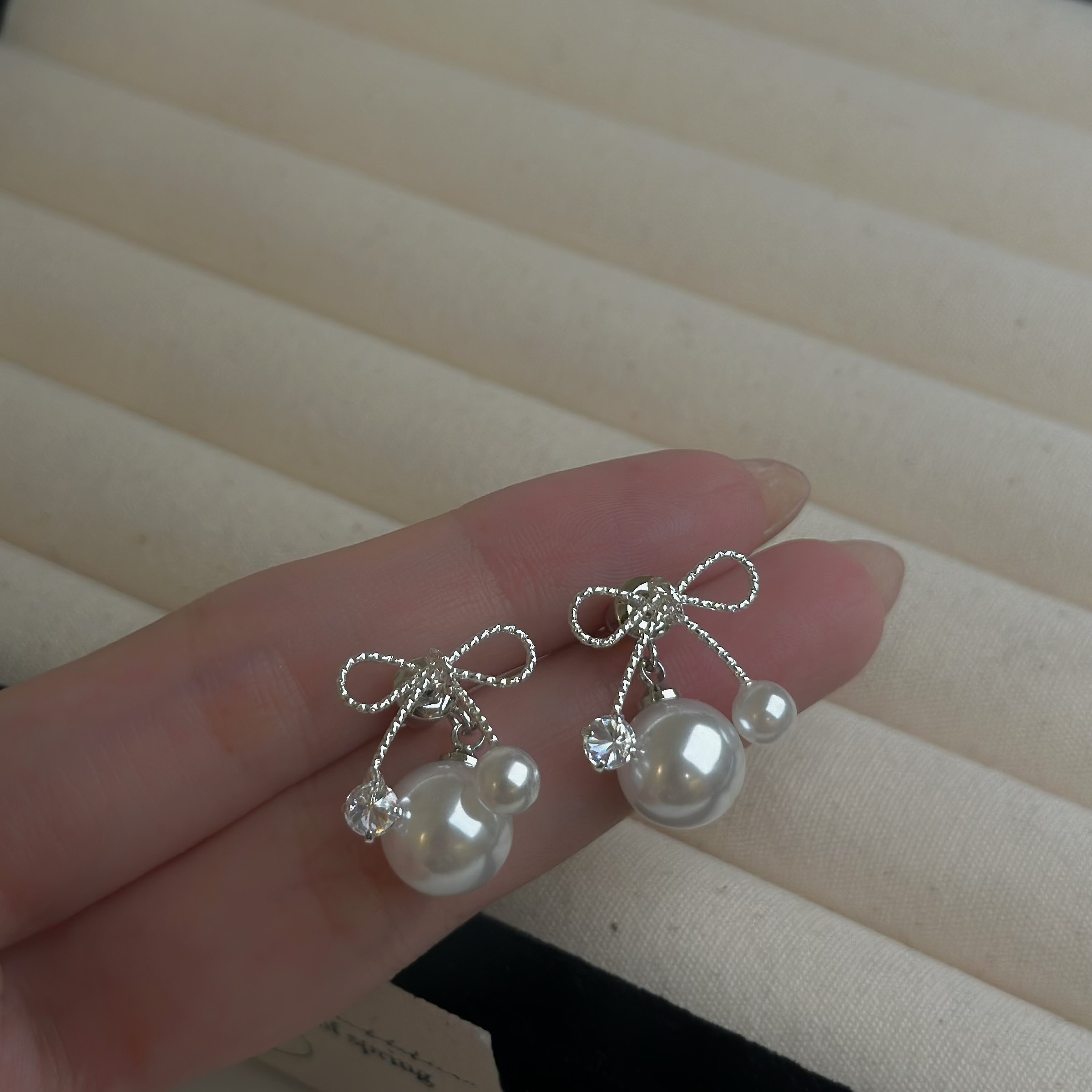 K38蝴蝶結珍珠前後扣