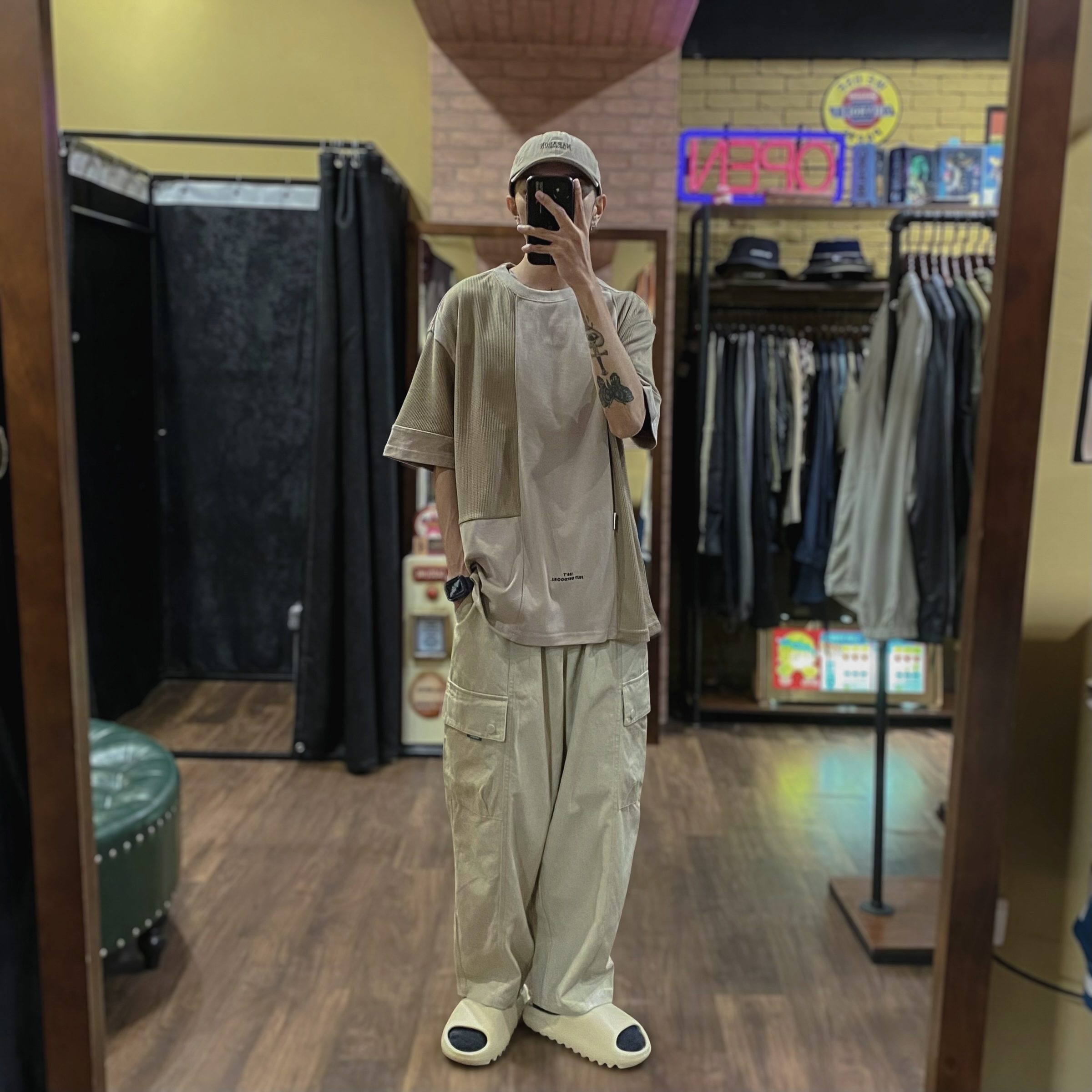 日系華夫格拼接短TEE