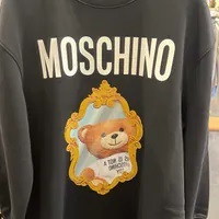 [S] MOSCHINO BIG TEDDY BEAR IN THE MIRROR PRINT SWEATSHIRT,BLACK, 222DV045854287555 (SM797)