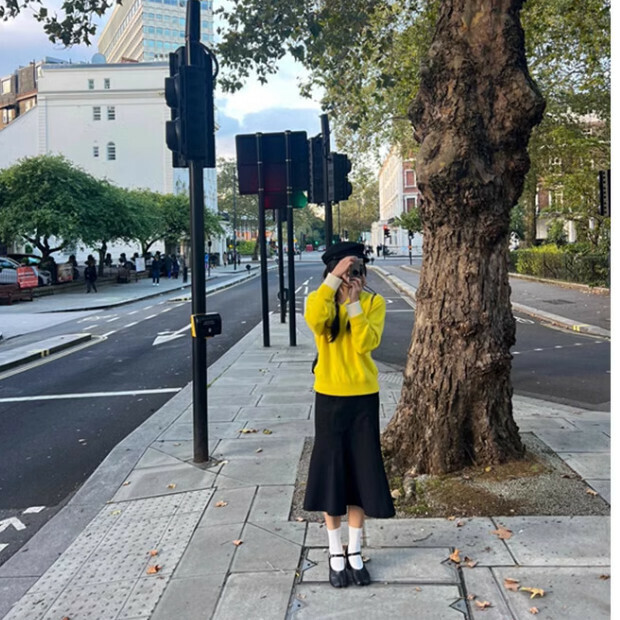 Hot selling sweater tops [Lemon Yellow] Sizes [S - XL] [Please contact customer service to confirm the delivery size after placing the order]