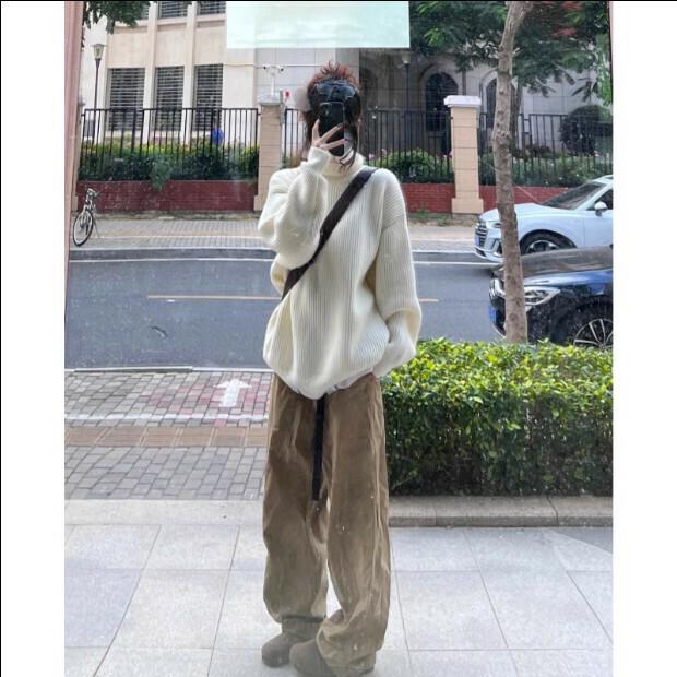 Hot selling turtleneck sweater [Original White] Sizes [S-XL] [Please contact customer service to confirm the delivery size after placing the order]