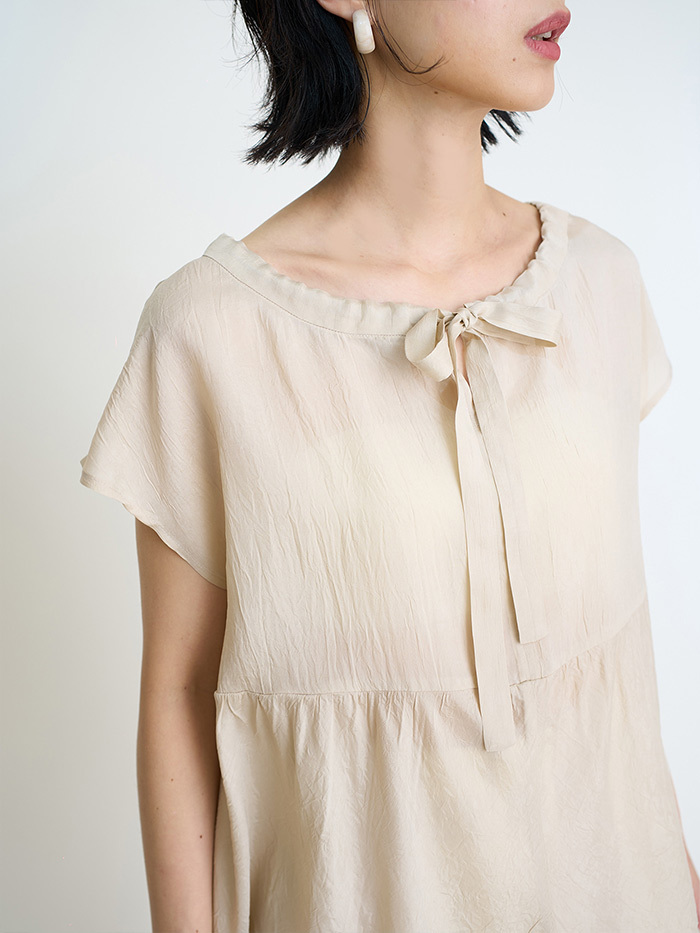 夏生有風綁帶上衣-冰菊