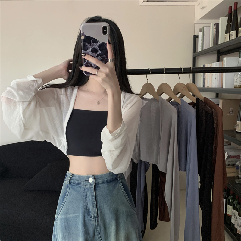 Hot selling cardigan and sweater (white size S-L) (please contact customer service to confirm the delivery size after placing the order)