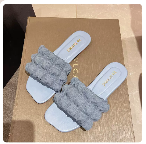 Flat slippers (blue upgrade/size 35-40) (contact customer service to confirm the shipping size after placing an order)