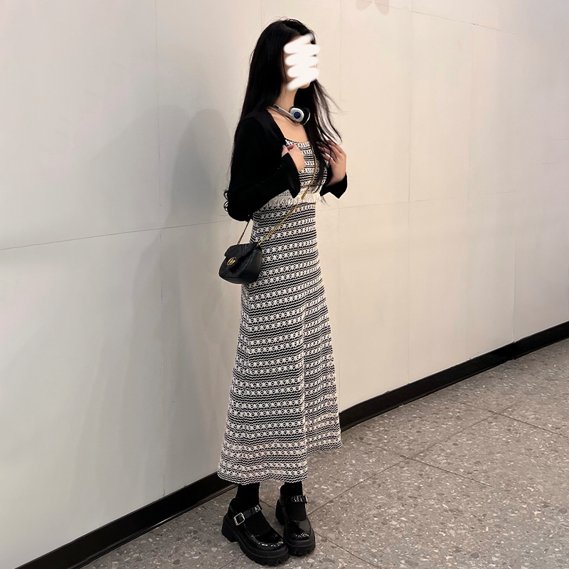 Hot selling cardigan + suspender skirt [suit] (khaki S size-XXL size) (please contact customer service to confirm the delivery size after placing the order)